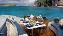 Yacht LADY JOY -  Foredeck Dining